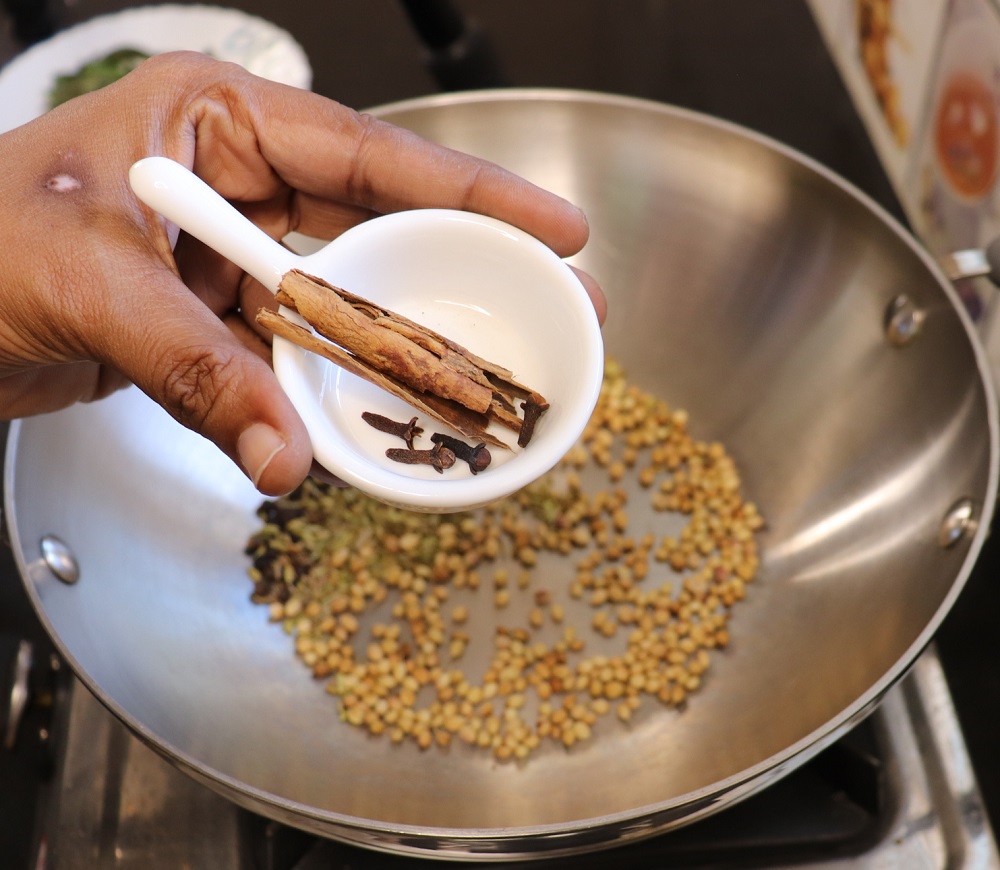 Roast Cinnamon and Cloves