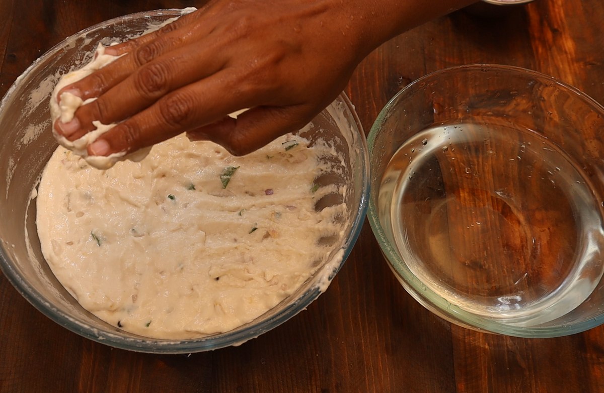 Make sure the urad dal balls do not slip form your hands this is the correct consistency